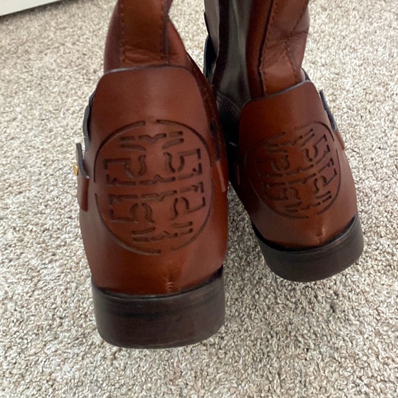 Mint condition brown leather Tory Burch knee high riding boots, 8.5 - Picture 2 of 5